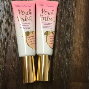 #Flashsale TOO FACED Peach Perfet Foundation